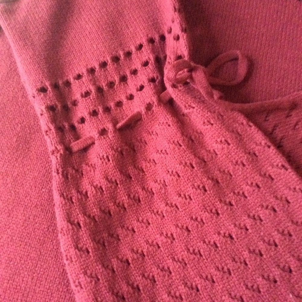 Ladies Top - Picture 5 of 7